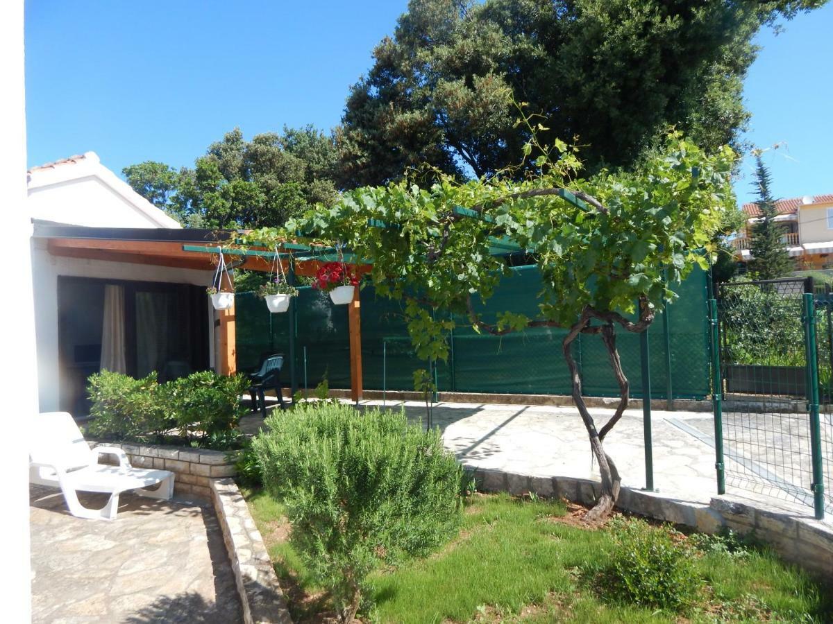 Apartman Duje Petrcane Ngoại thất bức ảnh