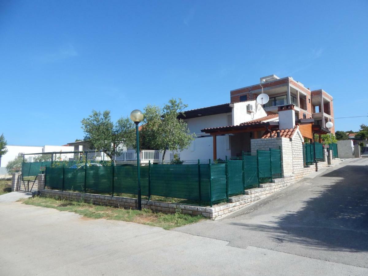 Apartman Duje Petrcane Ngoại thất bức ảnh